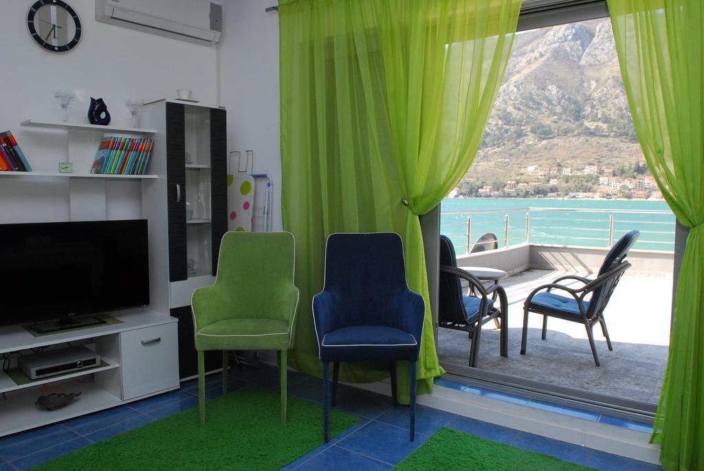 Bjelica Apartments Kotor Bagian luar foto